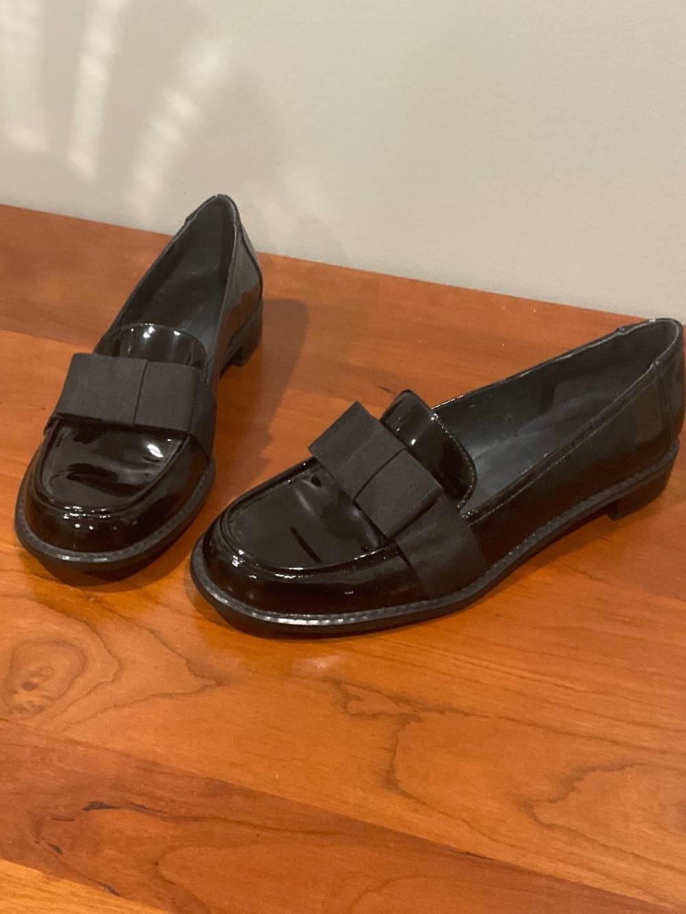 Patent Bow-Trim Loafers for Women - Black